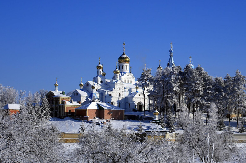 Результат пошуку зображень за запитом "Свято-Духівський скит зима"