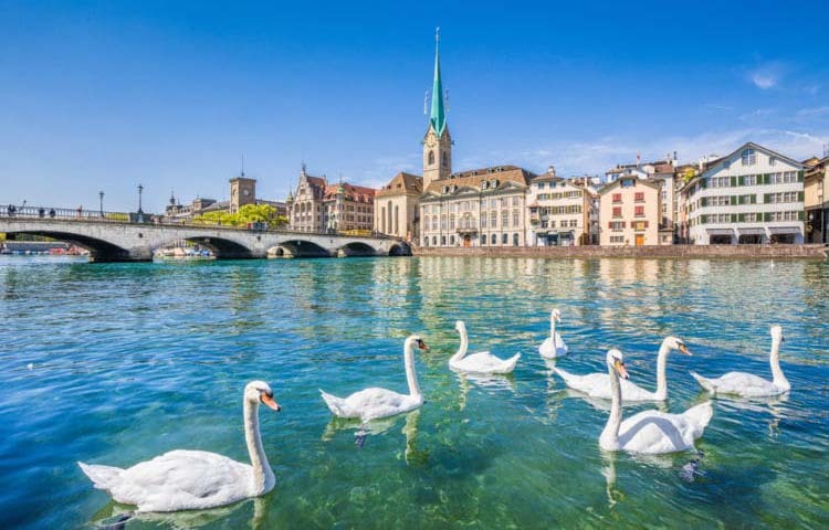 Пов’язане зображення