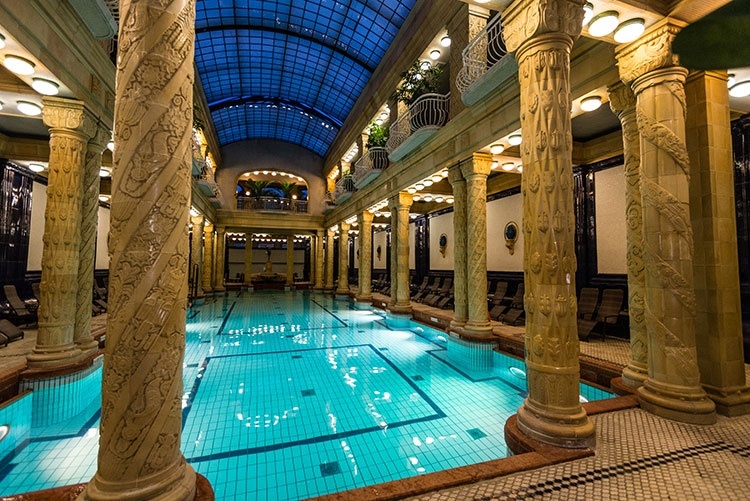 Пов’язане зображення