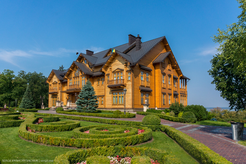 Результат пошуку зображень за запитом межигорье ресторан на воде"