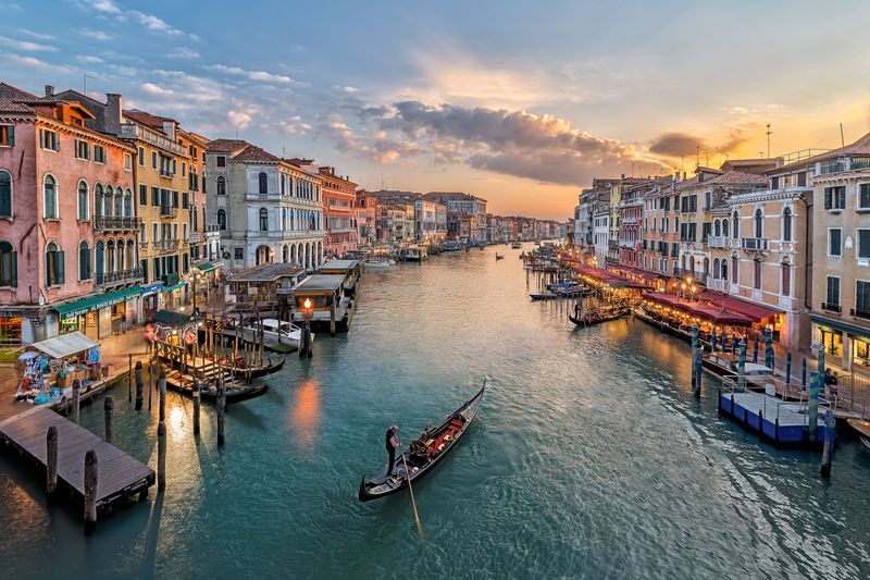 Результат пошуку зображень за запитом "venice italy"